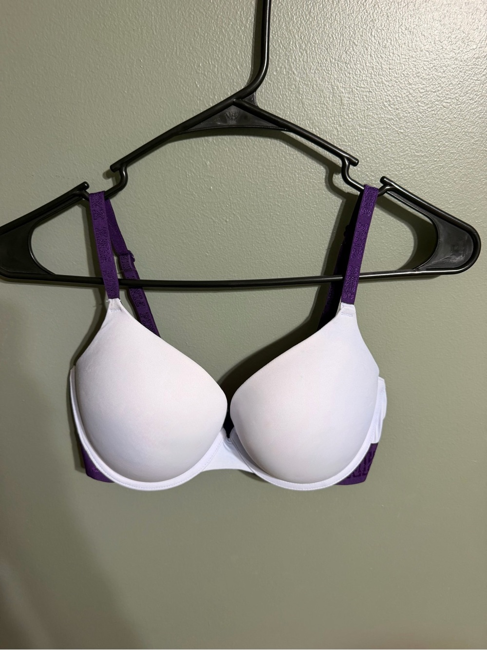 Victoria's Secret Blue & Purple Bra Size 34D Like New